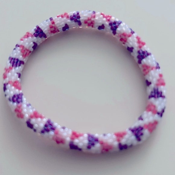Sashka Co. Candy Hearts Bracelet Beaded Bracelet - Picture 2 of 11